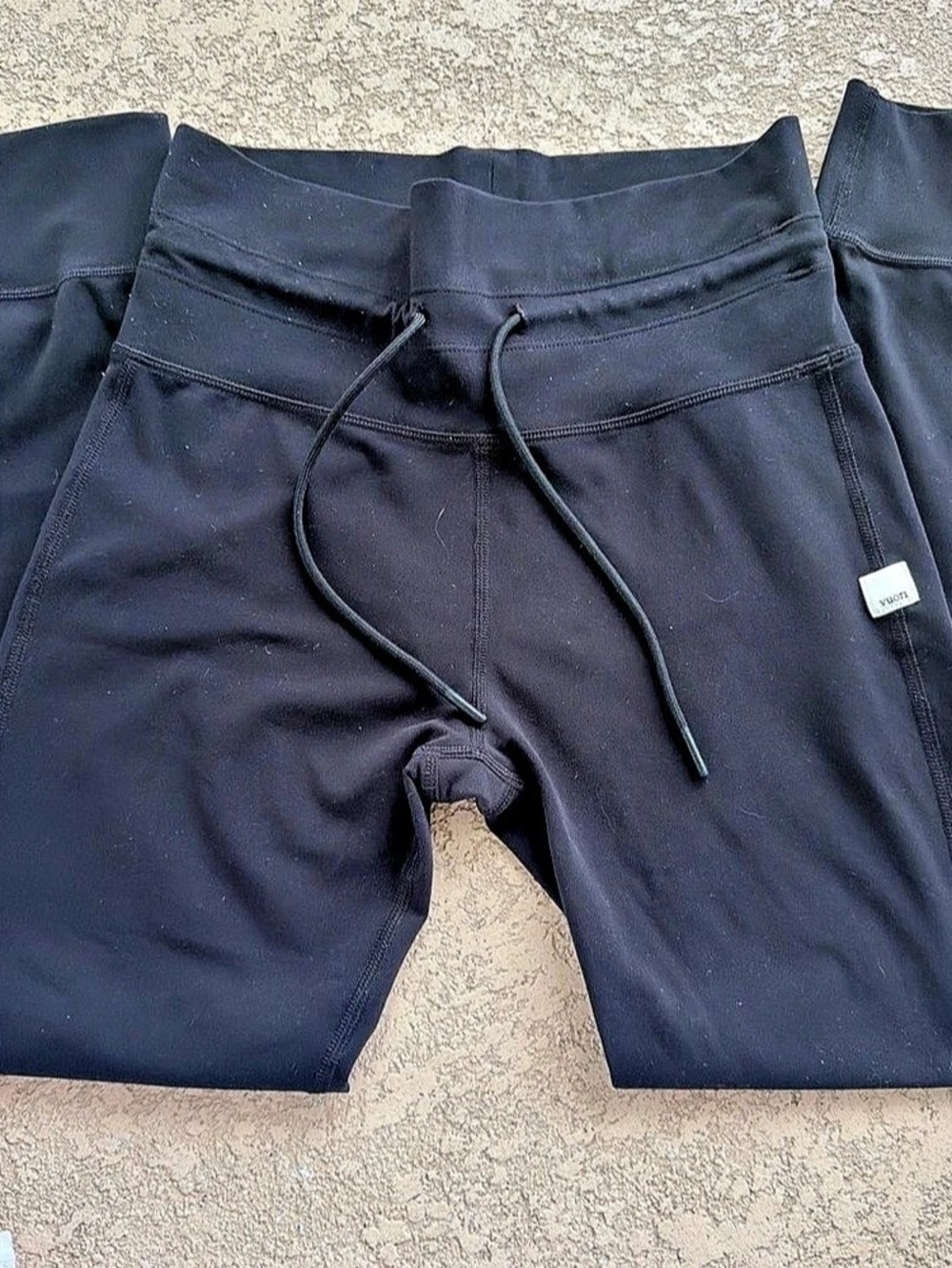 Vuori daily drawstring Leggings Size Small Like New